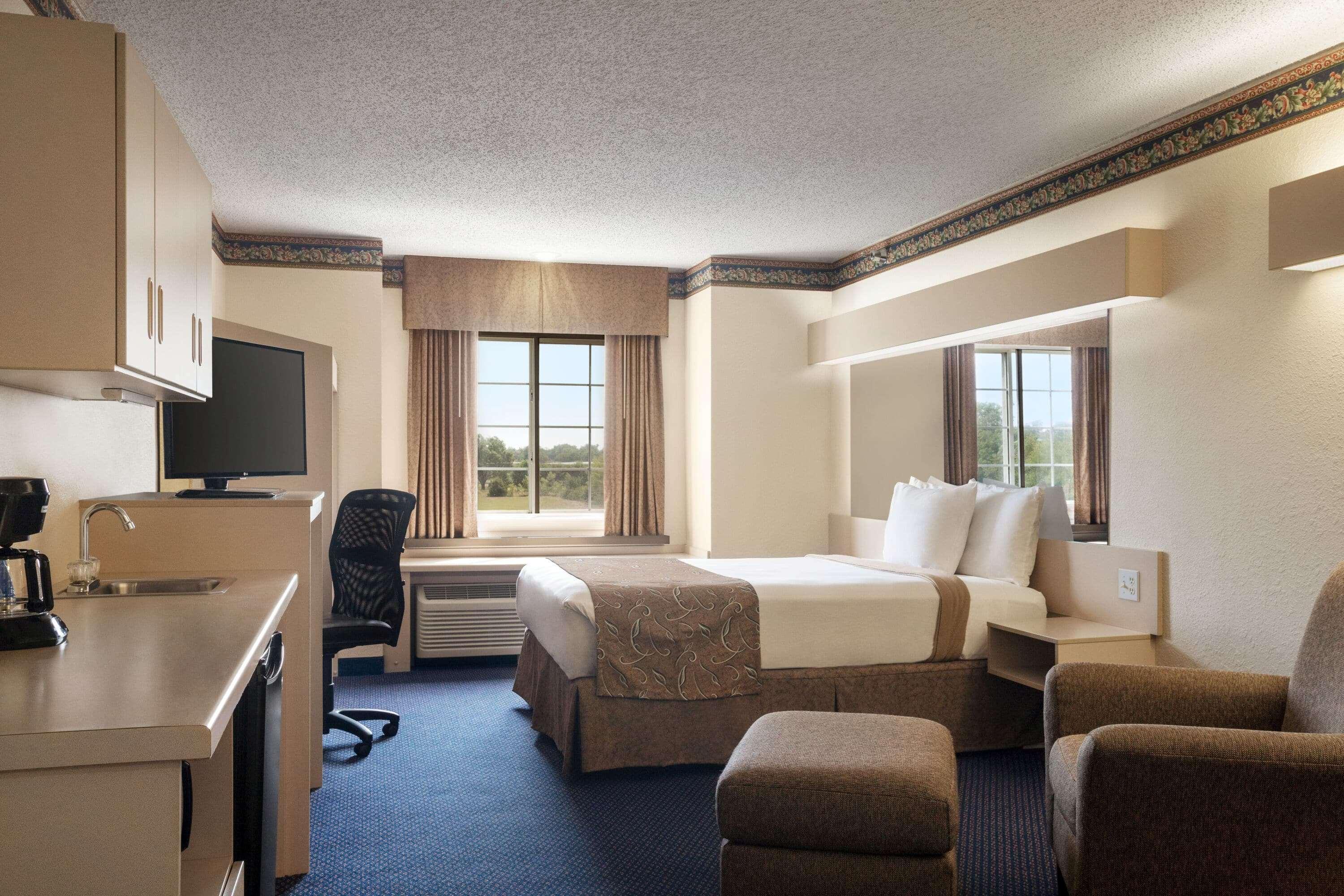 Travelodge By Wyndham Fort Scott Exterior foto